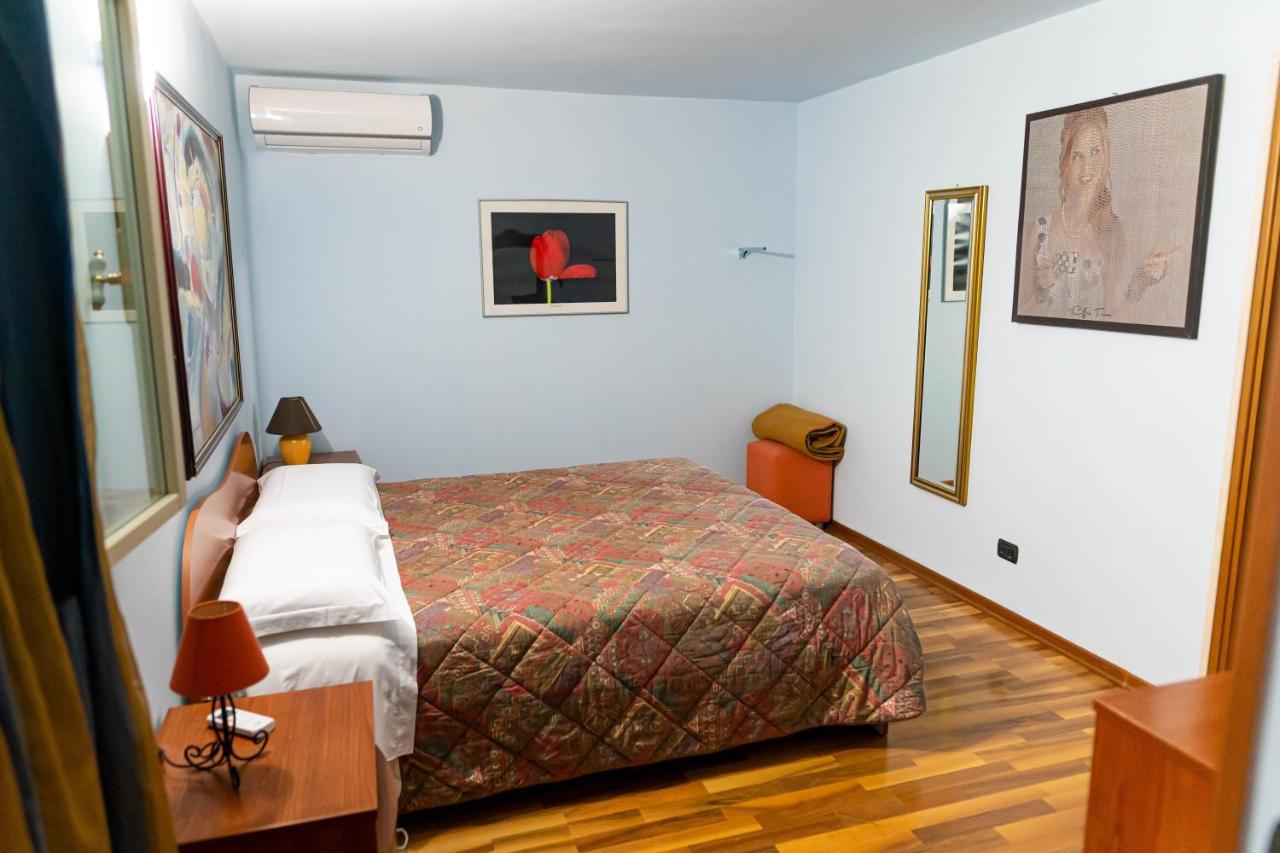 Casa Lamandia Villa Monopoli Luaran gambar